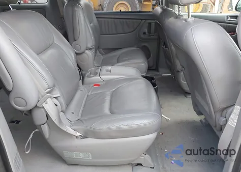 2004 Toyota Sienna Xle Limited z USA, uszkodzony, nr VIN 5TDBA22C24S028667